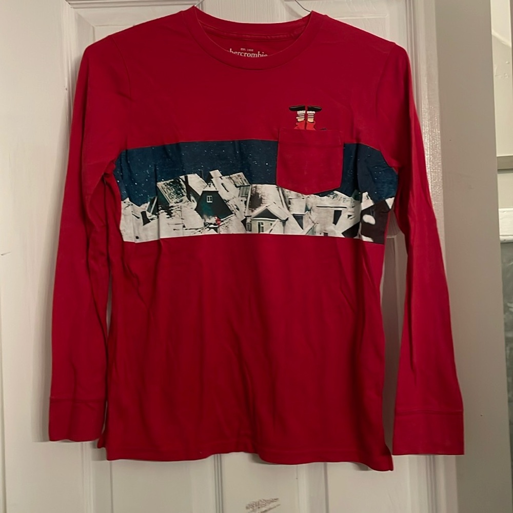 Abercrombie kids Christmas T-Shirt Sz 13/14
